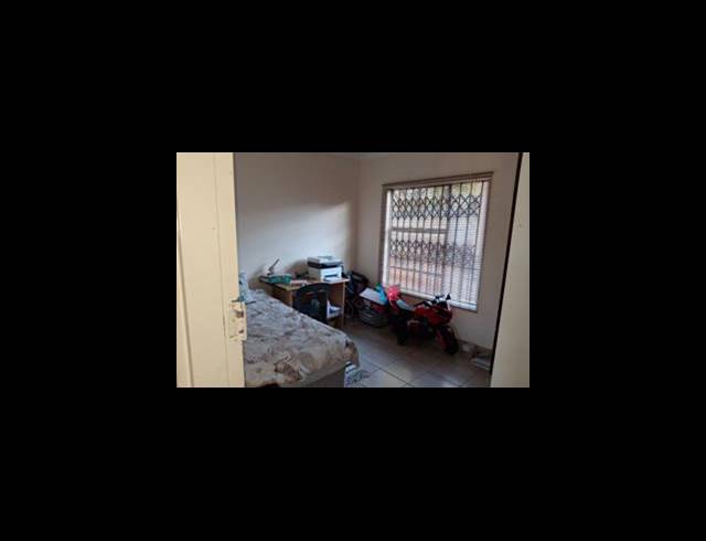 3 BEDROOM FREEHOLD FOR SALE IN HEATHERVIEW
